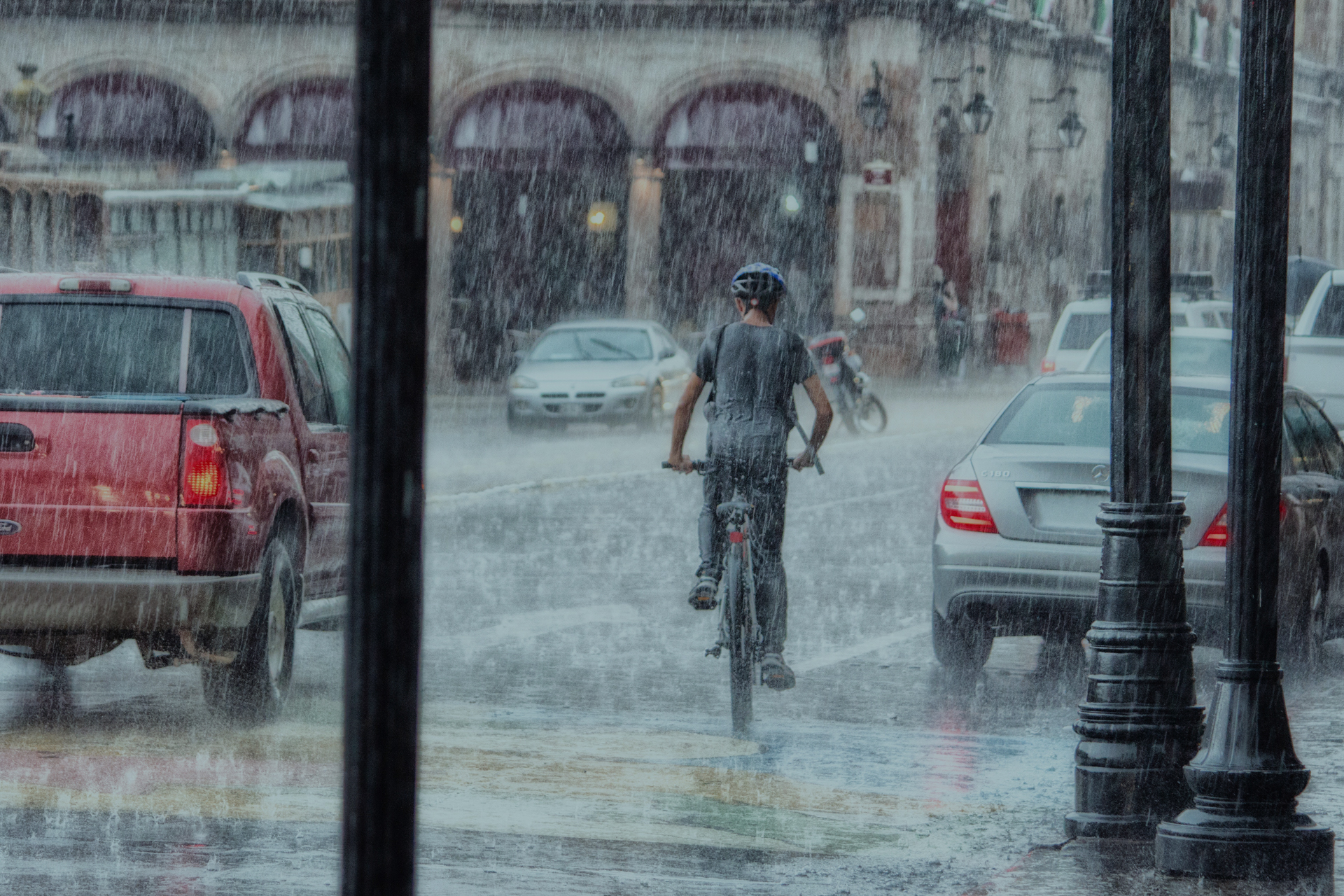 AXA Luxembourg Banner Meteo Prevention alerte Inondation Tempete